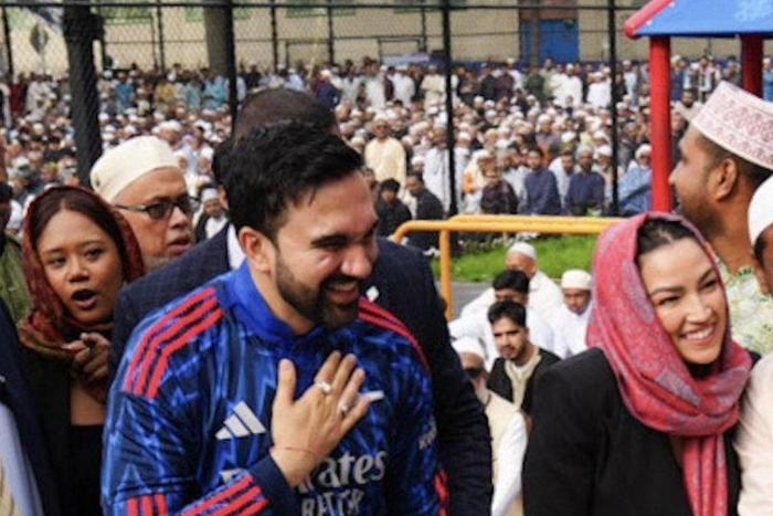 Zohran Mamdani repping Arsenal during Eid || Image credit: X