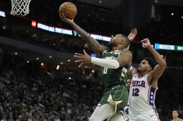 Lillard erupts for 39 as Bucks crush Joel Embiid's Sixers