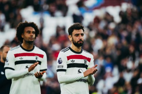 According to Manchester United fans, replacing Ten Hag with Xavi after the loss to West Ham is a downgrade.