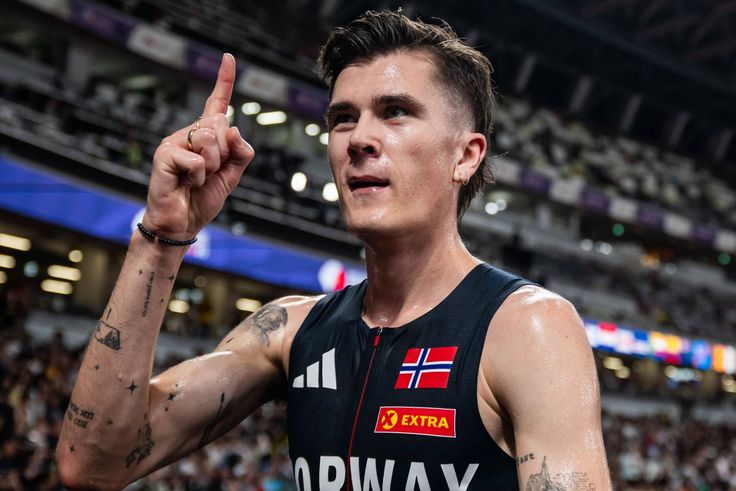 Jakob Ingebrigtsen Fires Warning to Rivals as He Reveals Triple World Record Ambitions for 2026