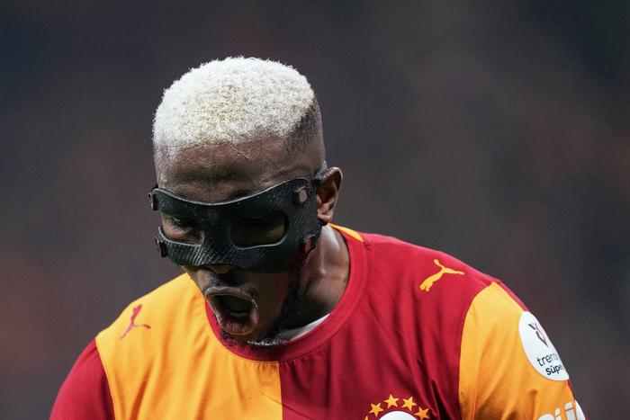 Victor Osimhen celebrates derby win against Fenerbahce.