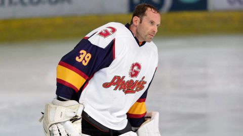 Former Chelsea & Arsenal legend Petr Cech makes his professional ice hockey debut