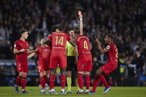 Sergio Ramos red card helps Sevilla set unwanted LaLiga record