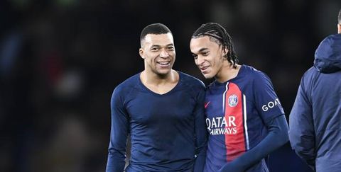 Paris Saint-Germain near agreement on new Mbappe contract