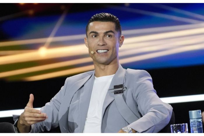 Cristiano Ronaldo takes a dig at Ligue 1