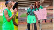 Ashley Plumpeter: Un hombre casado y su esposa agradecen a la estrella de los Super Falcons por la camiseta