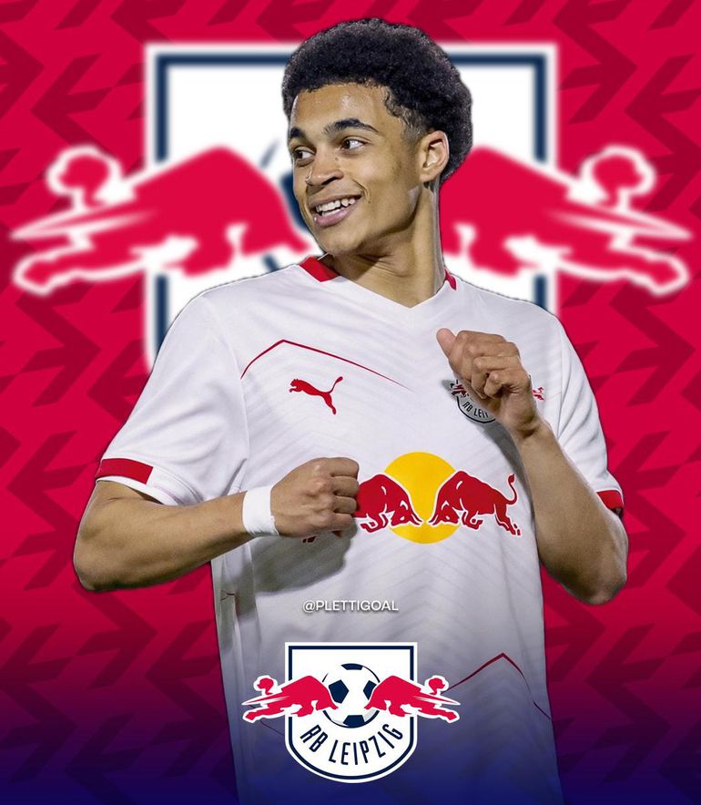 Ayodele Thomas signs for Leipzig || X