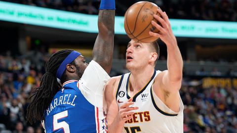 Jokic delivers historic performance, leads Nuggets past 76ers