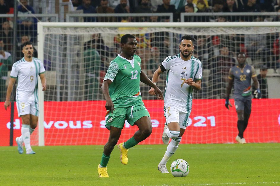 Mourinho suffers humiliating defeat as Ogbu's Slavia Prague overcome Roma -  Pulse Sports Nigeria