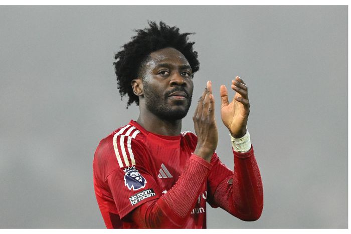 Ola Aina set for two-year contract extension