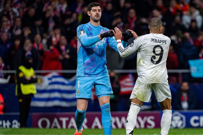 Thibaut Courtois and Kylian Mbappe | Imago