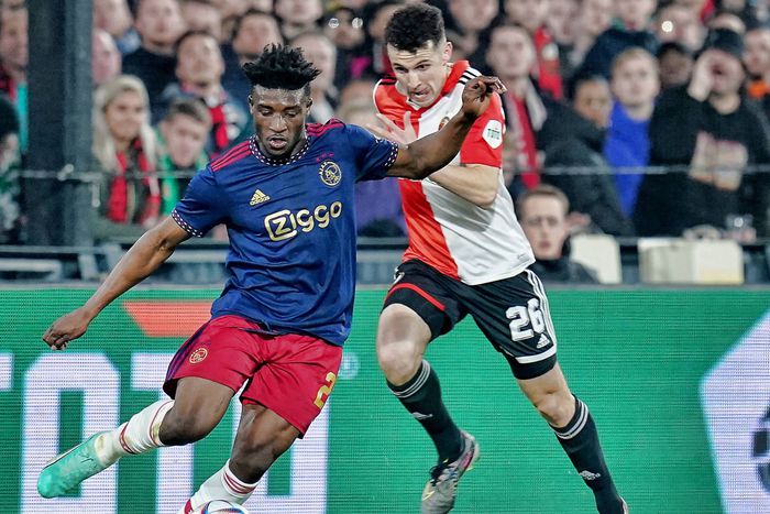 Mohammed Kudus in action for Ajax.