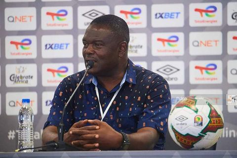 Rivers United head coach Stanley Eguma
