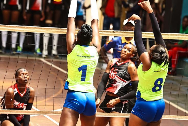 Volleyballers in past match