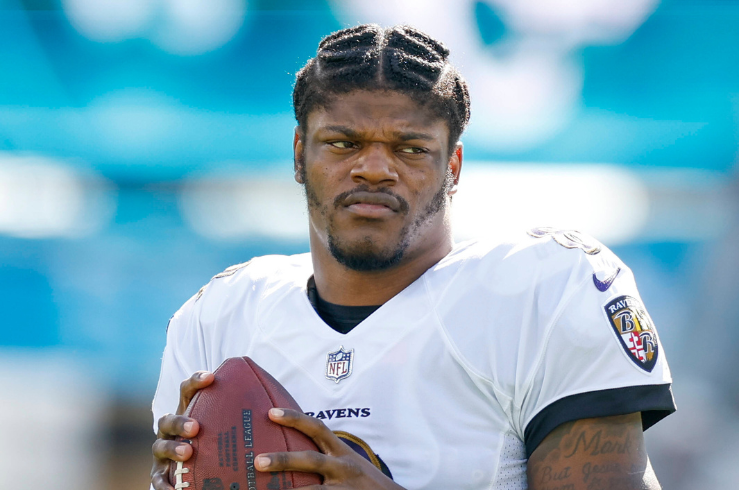 Lamar Jackson Becomes Highest-paid Player In NFL History After Signing ...