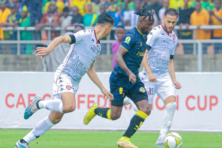 Young Africans fall short against USM Alger in the CAF CC final first leg