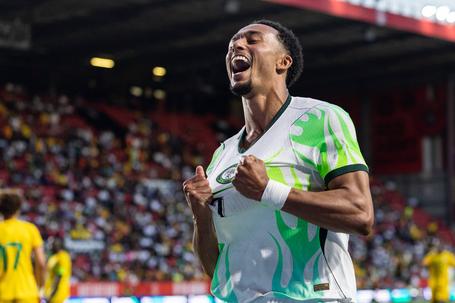Femi Azeez scores a brace against Zimbabwe || imago