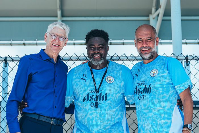 At the FIFA Club World Cup, Former Arsenal boss Arsene Wenger teams up with Pep Guardiola and Kolo Touré.
