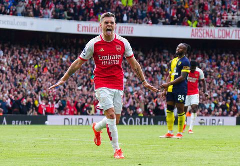 Bayern Munich switch transfer focus from Diaz to Arsenal star Trossard
