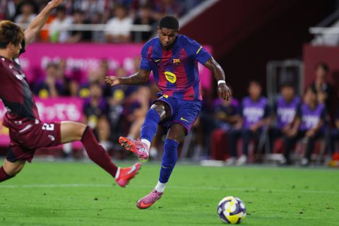 Marcus Rashford in action for Barcelona