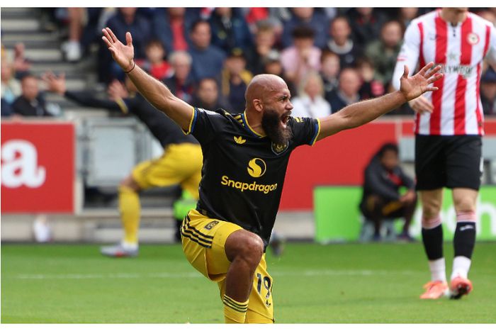 Ex-EPL referee slams explanation