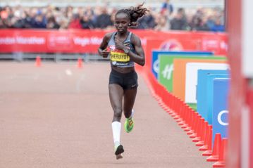 Titus Kipruto & Vivian Cheruiyot save Kenya the blushes as Ethiopians rule Paris Marathon