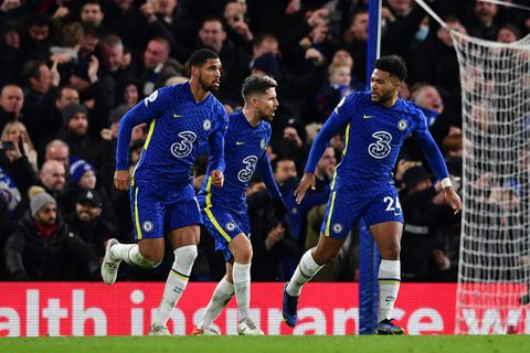 Jorginho redemption as Chelsea rescue Man Utd draw