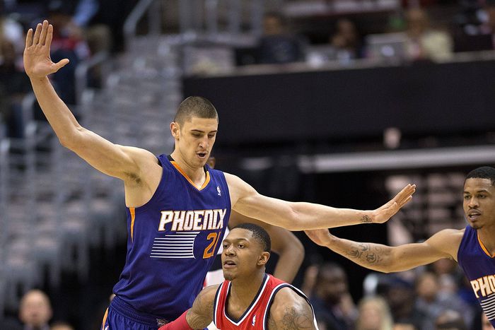 Betting predictions for Washington Wizards vs. Phoenix Suns game.