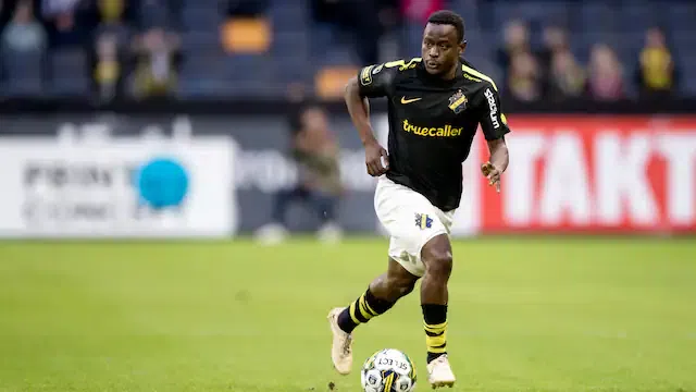 El jefe del AIK revela que circunstancias especiales podrían hacer que Erik 'Marcelo' Ouma se mudara a España o Inglaterra