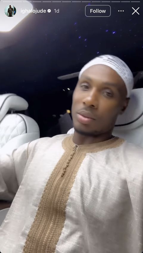 After Viral Snapchat pictures, Super Eagles legend Odion Ighalo has been reported to be in involved with UK-Based podcaster Esther.