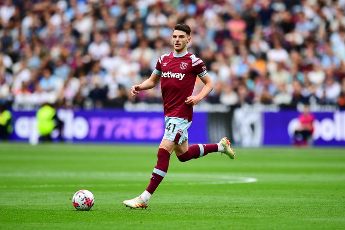 West Ham star player Declan Rice on Bayern's list