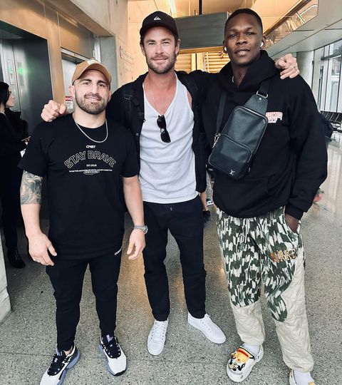 Adesanya teamed up with UFC featherweight champion, Alexander Volkanovski and Australian actor Christopher Hemsworth.