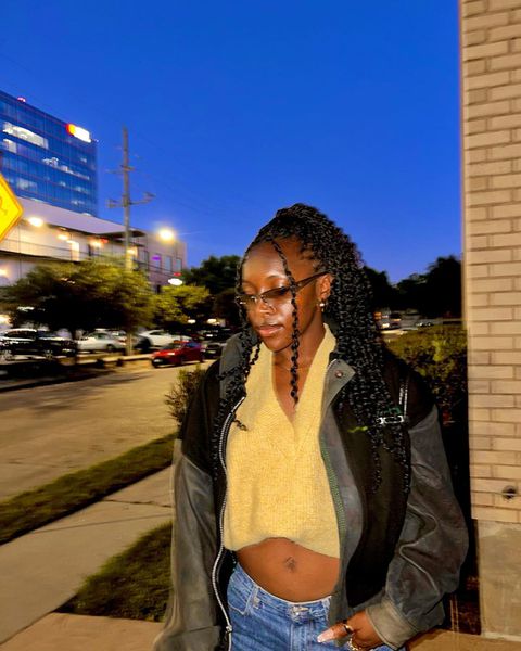 Alozie took to her official social media platforms to show off new photos