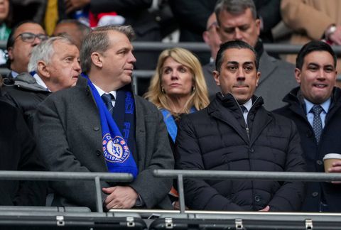 ‘They need to sort themselves out’ - Ex-Chelsea midfielder criticises club owners