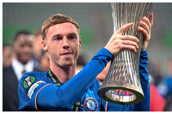 Chelsea legend hails Palmer