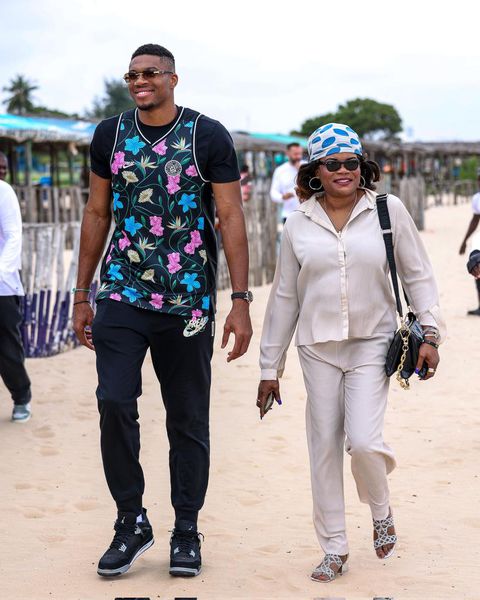 In the photos, Giannis the 2021 NBA Finals MVP is spotted with his mother, Veronica Antetokounmpo in Lagos
