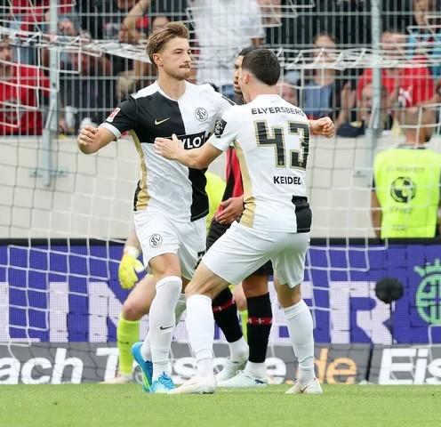 Elversberg shock Bayer Leverkusen.
