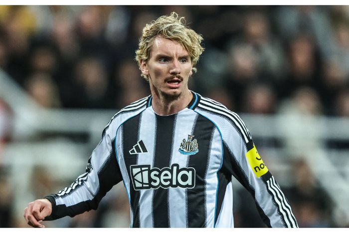 Newcastle star reacts to Gabriel’s attempted elbow to his face