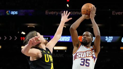 Kevin Durant powers shorthanded Suns to easy win over Utah Jazz