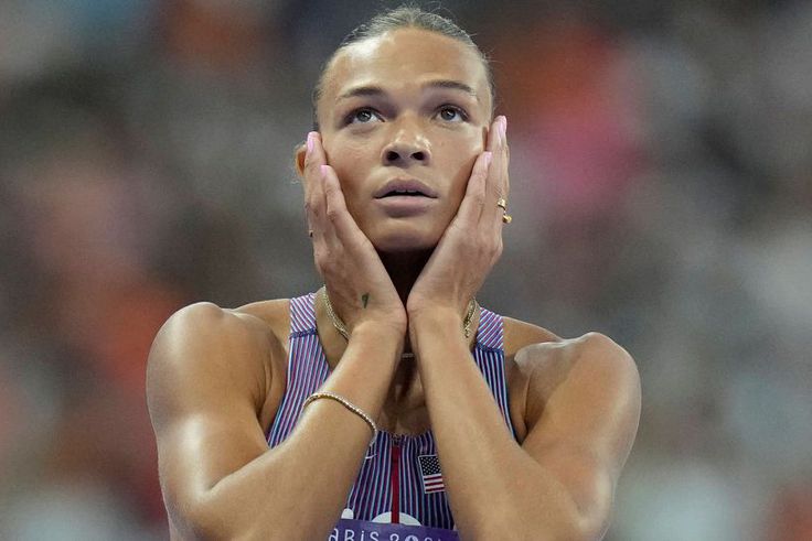 'It was very painful emotionally & physically' - Anna Hall opens up on her pre-Olympics nasty-looking injury