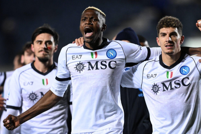 Victor Osimhen celebrates with teammates against Atalanta