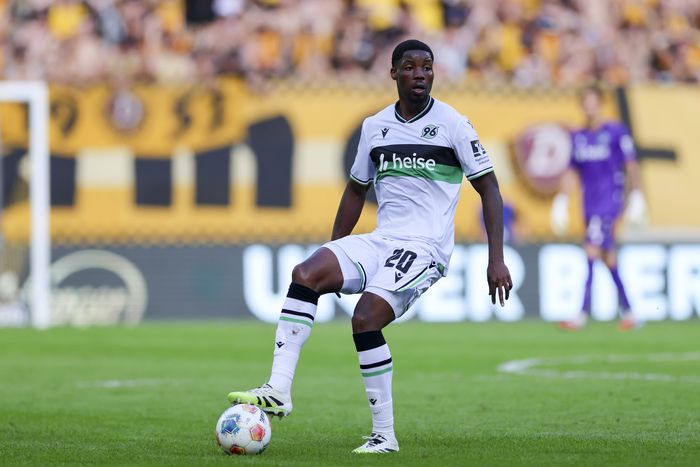 South African defender Ime Okon | Imago