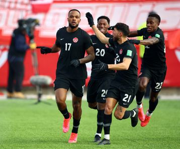 Canada stun US to close in on World Cup berth