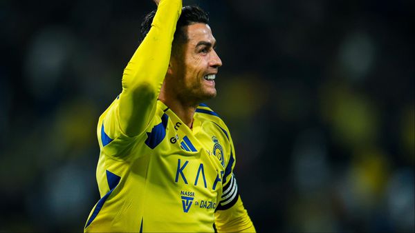 Ronaldo powers Al Nassr to beat Al Raed