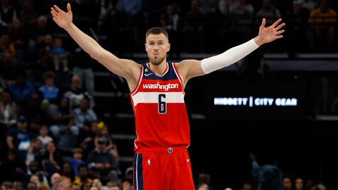 Kristaps Porzingis, Wizards in talks over contract extension