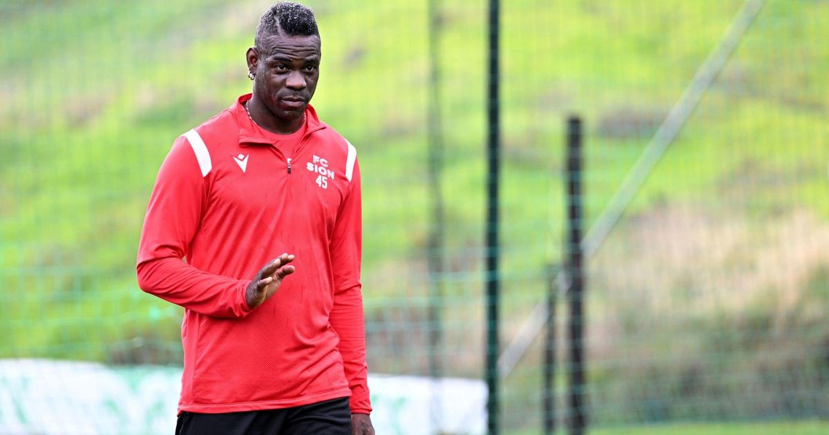 'That team was unstoppable' - Balotelli recalls Barcelona stint ...