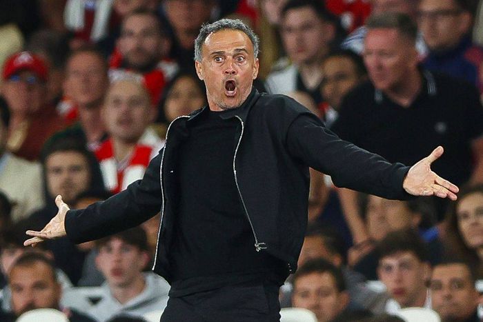 Luis Enrique reacts in the technical area Arsenal v Paris Saint-Germain, UEFA Champions League, Semi Final, First Leg, Football, Emirates Stadium, London, UK - 29 Apr 2025