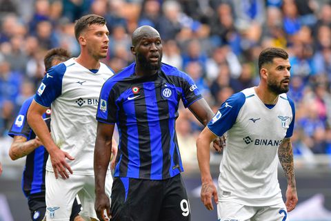 Juventus hold talks with Chelsea over Lukaku