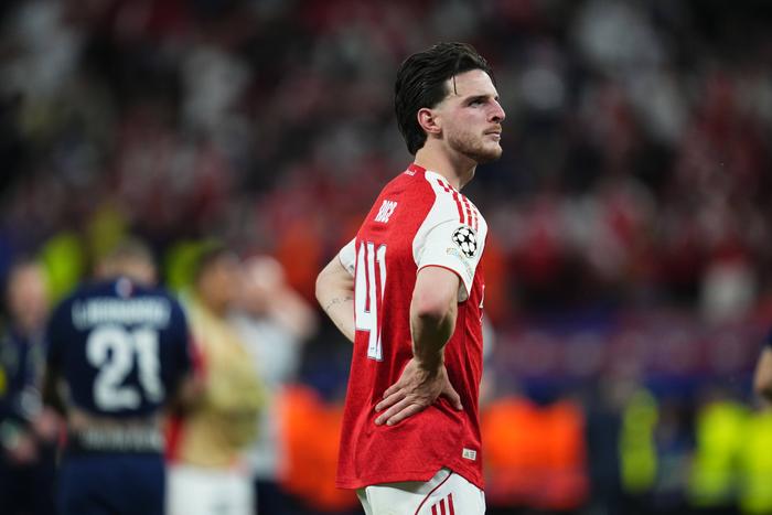 Liverpool legend renews criticism of Declan Rice