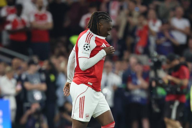 Super Eagles star backs Eze